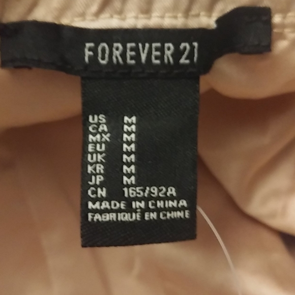 Forever 21 gold crop top - Picture 3 of 6